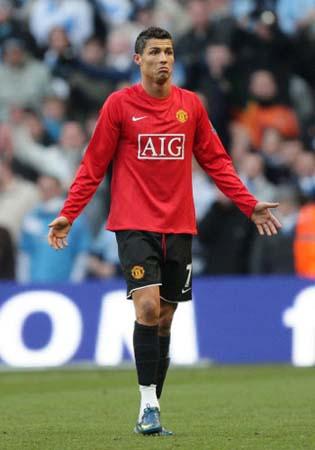 周定洋赛后采访中谈到续约时声音哽咽：我将球队视作我的生命