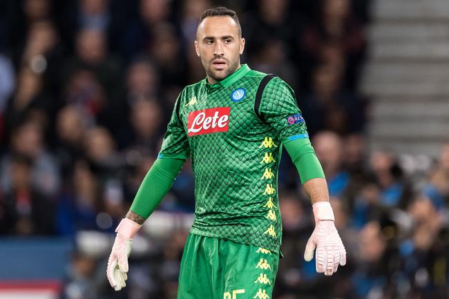 美媒：杨瀚森首次先发球衣被拍卖完成，价格为42356元人民币（美媒称杨瀚森生涯首次先发战所穿球衣已完成拍卖，成交价为人民币42356元）